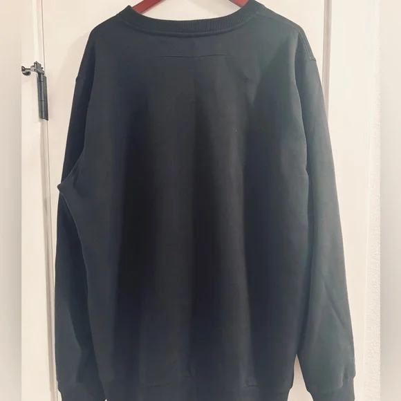 Givenchy men’s oversized black sweater L